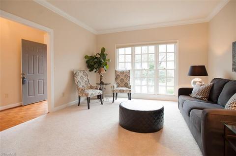 1703 Chickadee Pt, High Point, NC 27262 photo 4