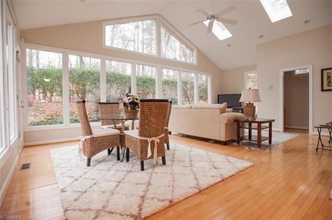 1703 Chickadee Pt, High Point, NC 27262 photo 8