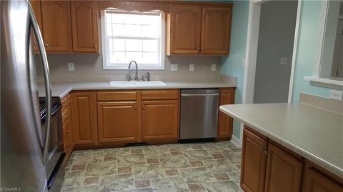 3026 Hoover Hill Rd, Trinity, NC 27370 photo 6