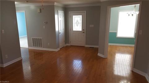 3026 Hoover Hill Rd, Trinity, NC 27370 photo 3