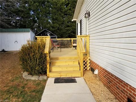 109 Kettering Ct, King, NC 27021 photo 28