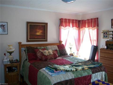 702 Summit Rd, Eden, NC 27288 photo 6