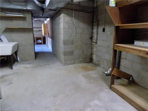 1106 Clyde Pl, High Point, NC 27262 photo 19