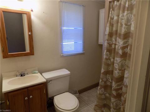 1106 Clyde Pl, High Point, NC 27262 photo 23