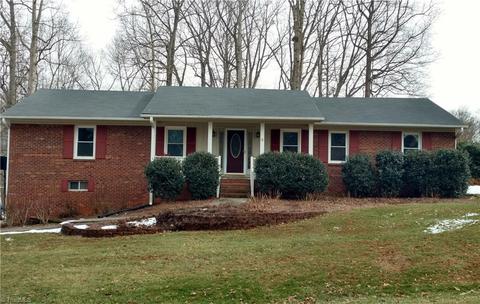 3571 Tanglebrook Trl, Clemmons, NC 27012 photo 1
