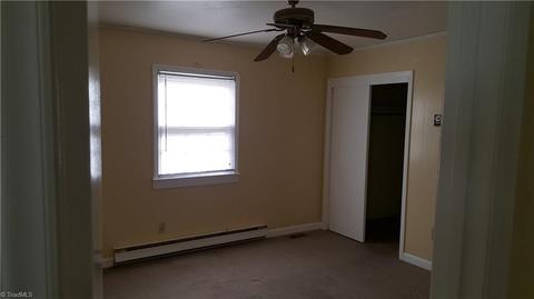 622 Springfield Rd, High Point, NC 27263 photo 7