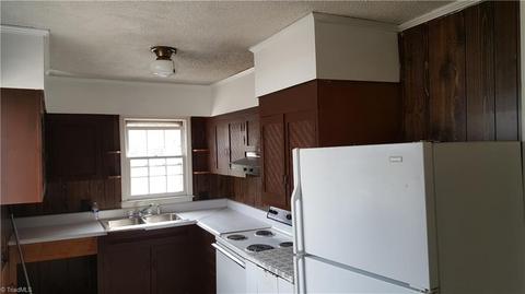 622 Springfield Rd, High Point, NC 27263 photo 6