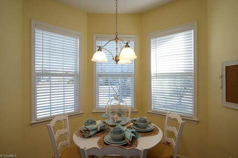 3453 Limestone Ct, High Point, NC 27265 photo 7
