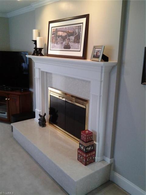 1040 Crescent Dr, King, NC 27021 photo 5