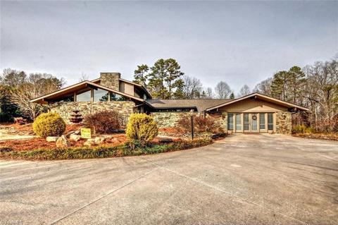 2795 Moose Rd, Kannapolis, NC 28083 photo 1