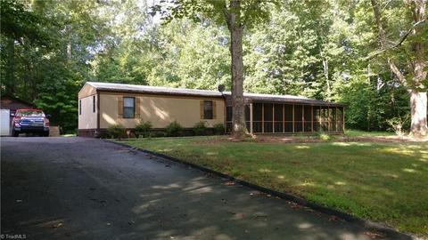 5350 Loop Rd, Clemmons, NC 27012 photo 1