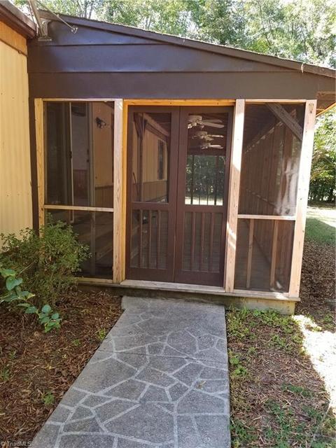 5350 Loop Rd, Clemmons, NC 27012 photo 2