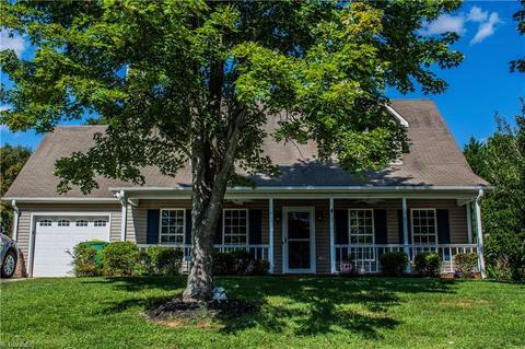 1817 Harper Spring Dr, Clemmons, NC 27012 photo 2