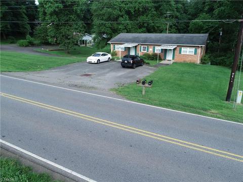 715 N Main St, Dobson, NC 27017 photo 20