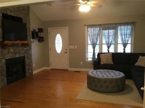 4263 Fox St, Randleman, NC 27317 photo 5