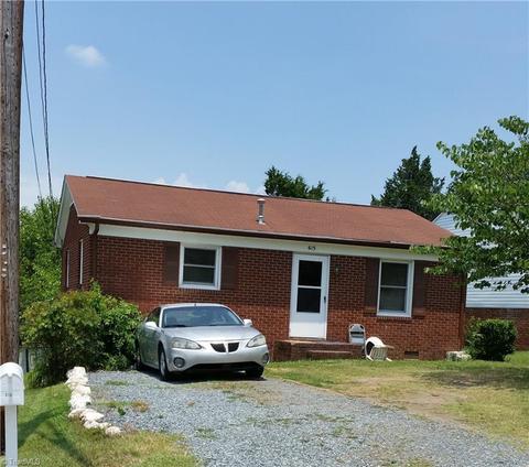 615 Martha Pl, High Point, NC 27263 photo 1