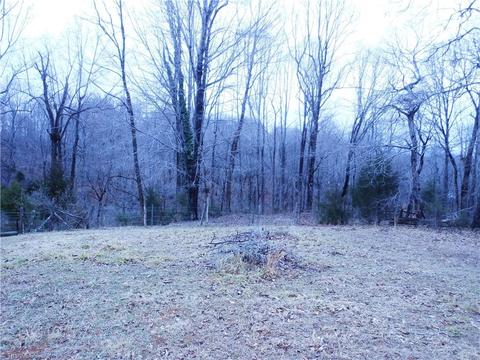 2478 Parrish Farm Rd, Trinity, NC 27370 photo 2
