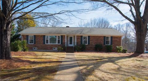 545 Drumheller Rd, Clemmons, NC 27012 photo 2
