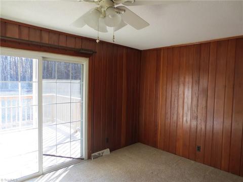 6830 August Dr, Clemmons, NC 27012 photo 4