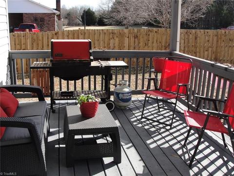 144 Parsonage Dr, Advance, NC 27006 photo 8