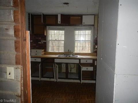 4764 Link Ct, Trinity, NC 27370 photo 10