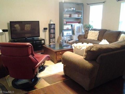 6519 Ashebrook Dr, High Point, NC 27265 photo 9