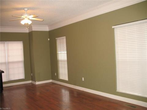 502 Wise Ave, High Point, NC 27260 photo 4