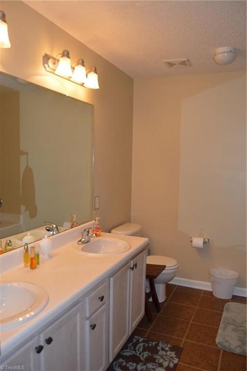 2796 Waterstone Loop, High Point, NC 27265 photo 13