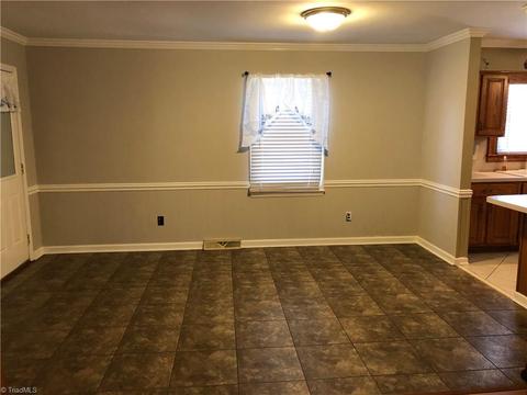 103 Grabs Ct, King, NC 27021 photo 9