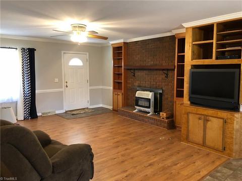 103 Grabs Ct, King, NC 27021 photo 7
