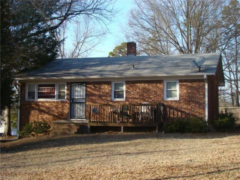 1903 Blain St, High Point, NC 27265 photo 1
