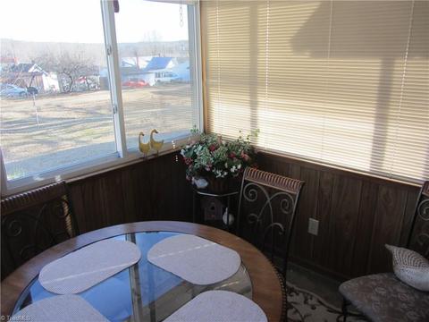 302 S 3rd Ave, Mayodan, NC 27027 photo 7