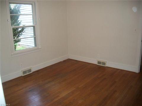 448 Broad St, Denton, NC 27239 photo 23