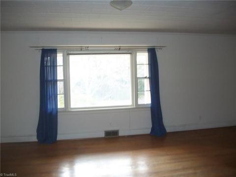 448 Broad St, Denton, NC 27239 photo 17