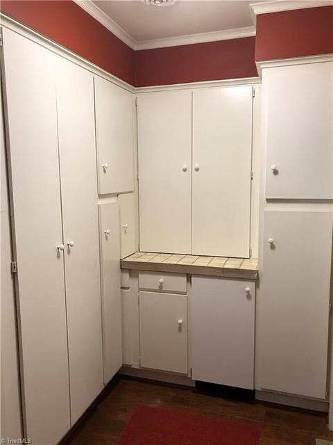 1131 Gatehouse Rd, High Point, NC 27262 photo 7