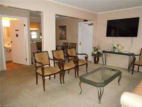 505 N 3rd Ave, Mayodan, NC 27027 photo 13