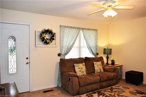 141 Pine View Rd, Eden, NC 27288 photo 3