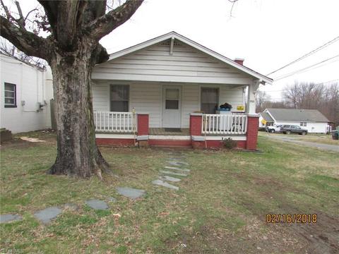 800 Prospect St, High Point, NC 27260 photo 2
