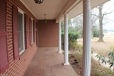 150 Devotion Rd, Thurmond, NC 28683 photo 4