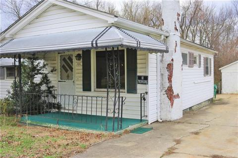 106 Chase Ave, High Point, NC 27260 photo 2