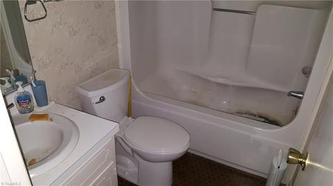 203 Hampton Dr, High Point, NC 27265 photo 6