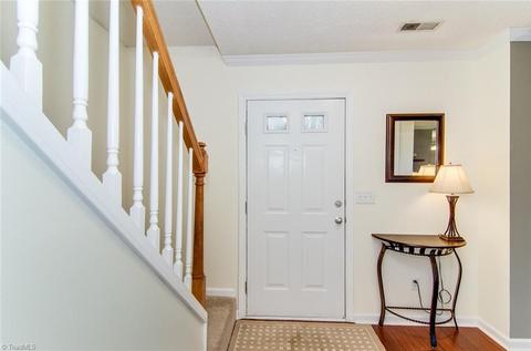 3231 Sparrowhawk Dr, High Point, NC 27265 photo 2