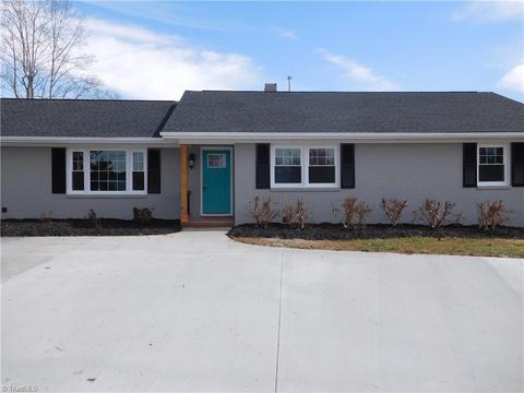 8529 Lasater Rd, Clemmons, NC 27012 photo 1
