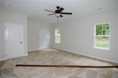 501 Rollingbrook Ct, Clemmons, NC 27012 photo 14