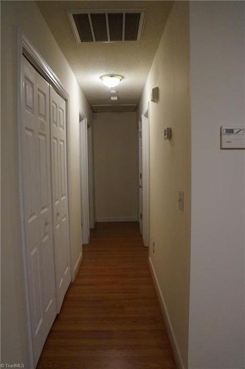624 Paramount St, High Point, NC 27260 photo 8
