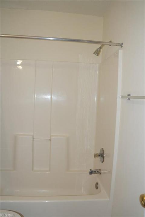 624 Paramount St, High Point, NC 27260 photo 19