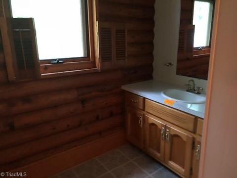 179 Farmbrook Rd, Mount Airy, NC 27030 photo 8