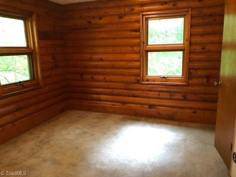 179 Farmbrook Rd, Mount Airy, NC 27030 photo 4