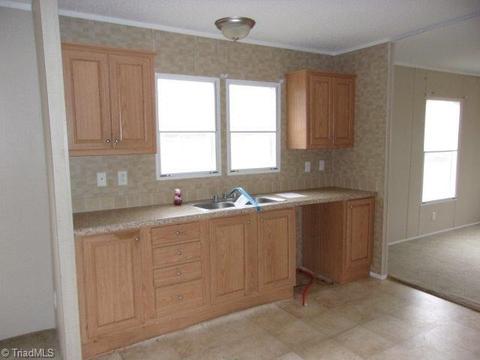 125 Gem Stone Loop, Summerfield, NC 27358 photo 9