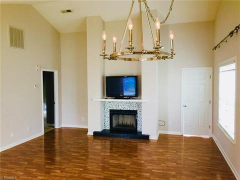 3670 Single Leaf Ct, High Point, NC 27265 photo 2